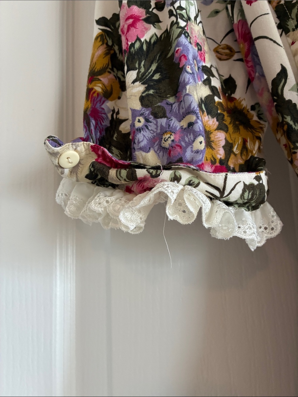 Vintage 80s Sweet Miranda Floral Rayon Midi Dress Prairie Cottagecore Button - Picture 4 of 9